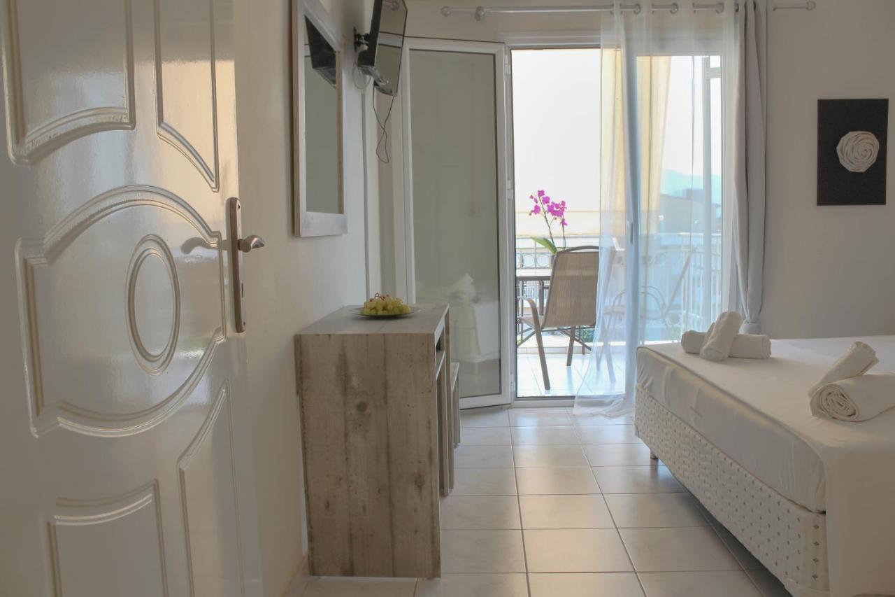 Iason Apartments Loutra Edipsou  Eksteriør billede