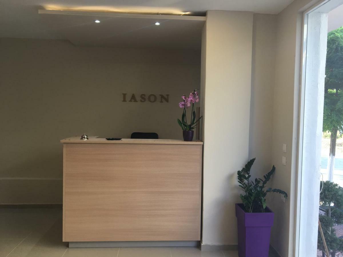 Iason Apartments Loutra Edipsou  Eksteriør billede